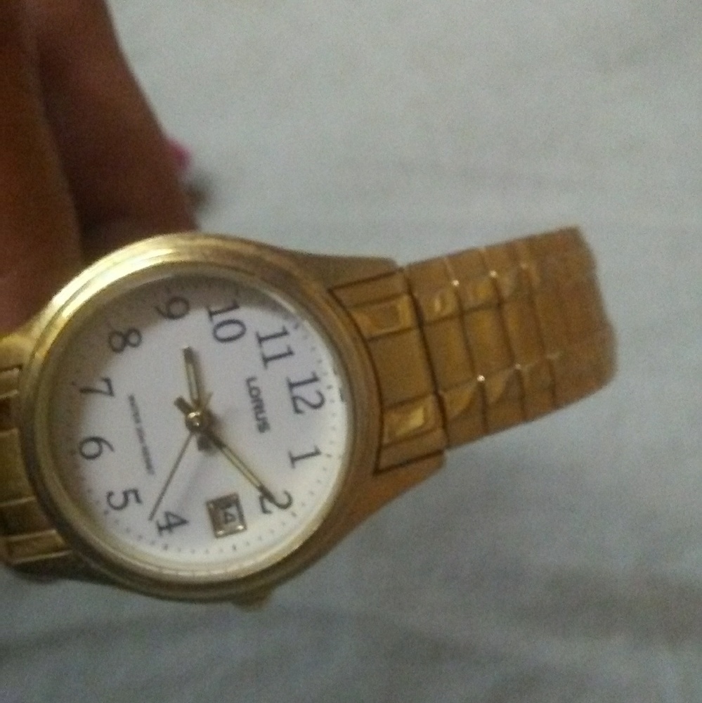 Watches - Picture 5 of 8